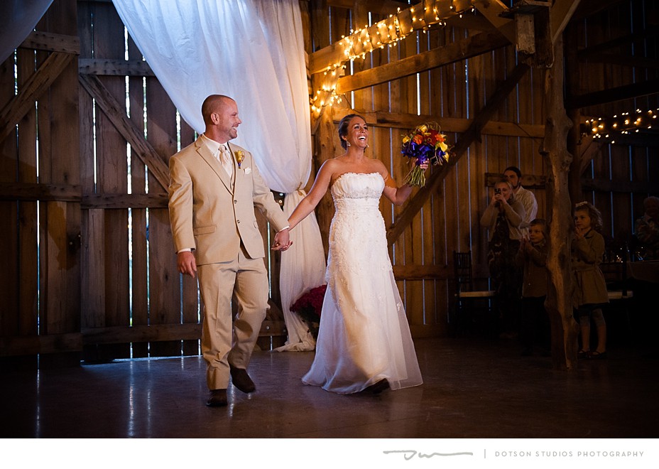 Kentucky Wedding photographed by Dotson Studios 